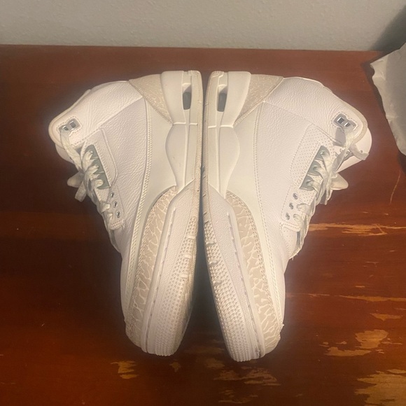 Jordan Air 3 Retro White and Metallic Sneakers main image 5